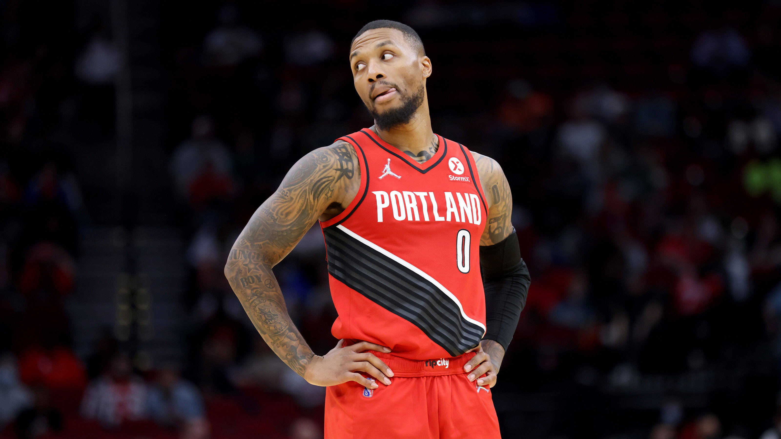 「利拉德独挑大梁拯救开拓者」 「利拉德独挑大梁拯救开拓者」