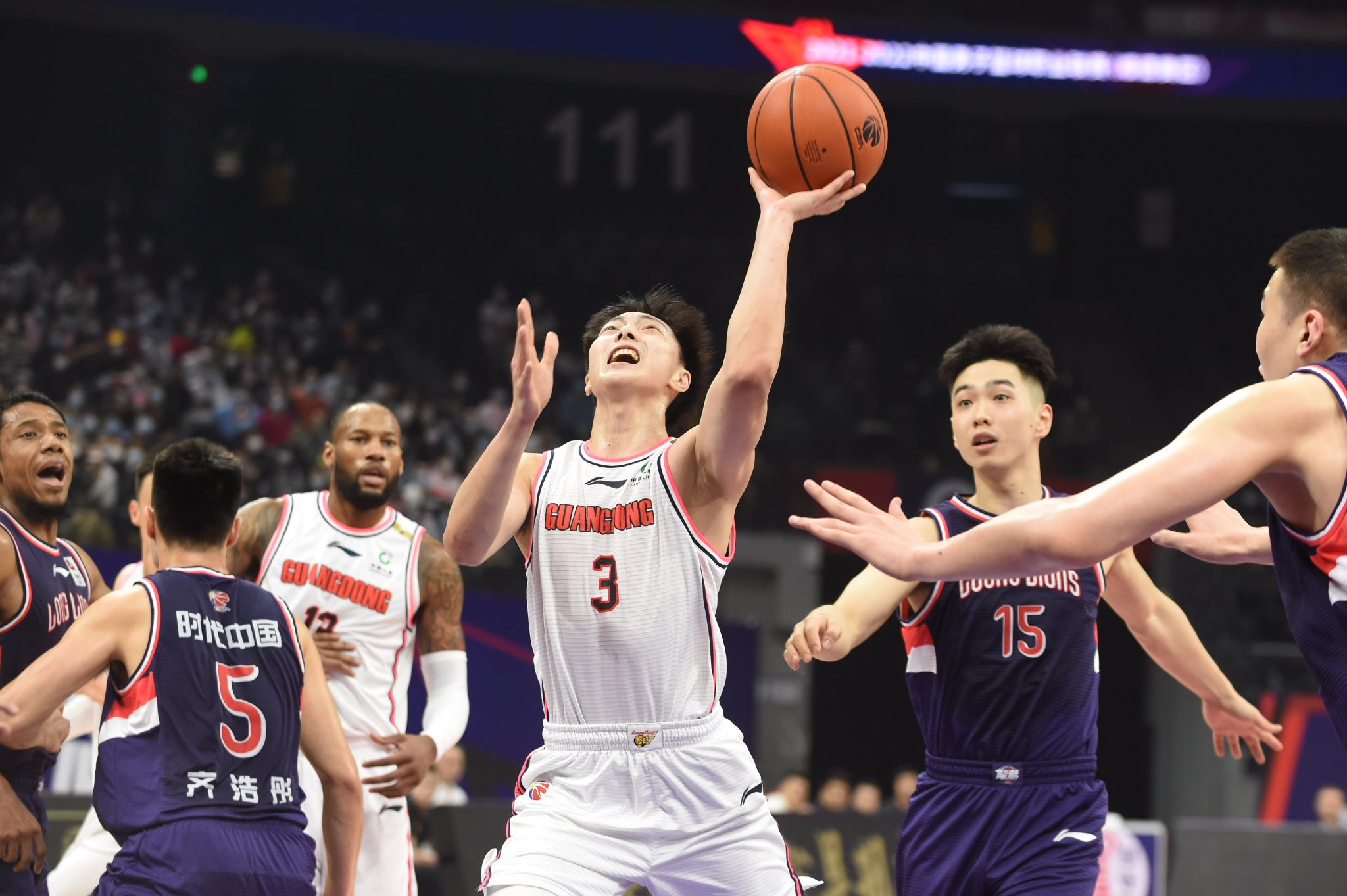 山东队胜出辽宁，掌握系列赛领先优势