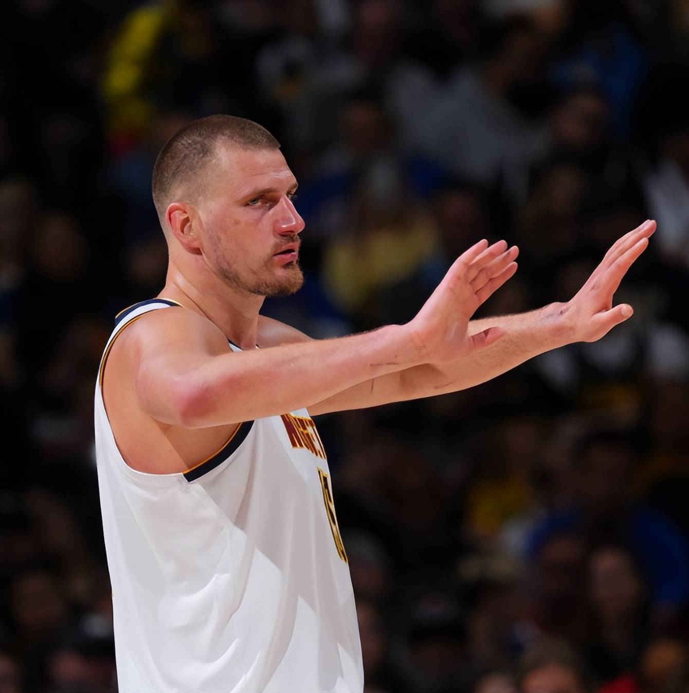 关于灰熊客场逆转勇士,豪取胜利喜笑颜开的信息 关于灰熊客场逆转勇士,豪取胜利喜笑颜开的信息