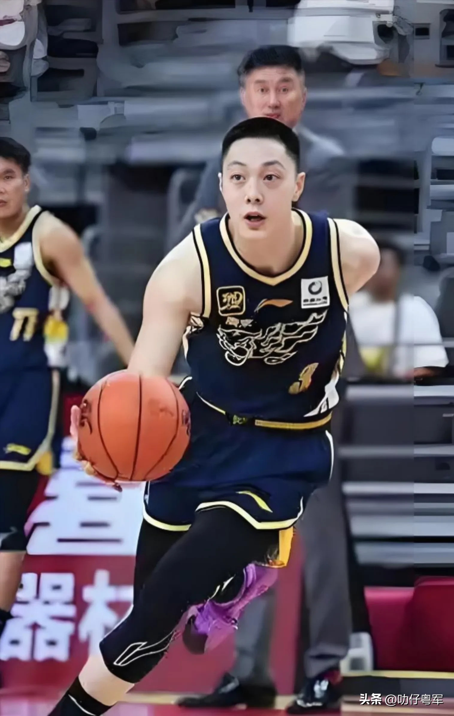 球队主力球员伤愈复出备战季后赛