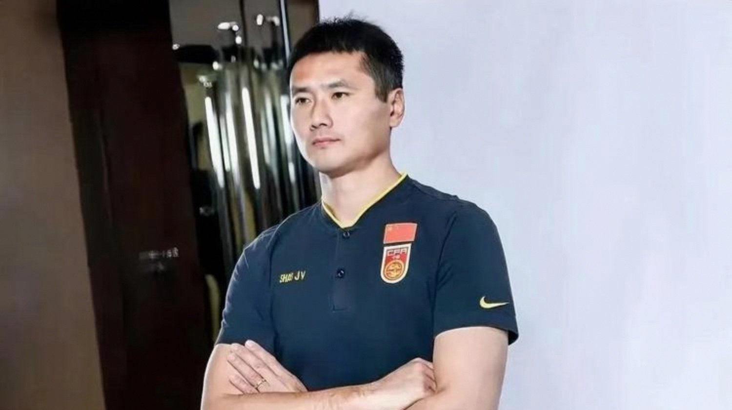 中超球队展现拼搏风采，荣誉呼之欲出的简单介绍