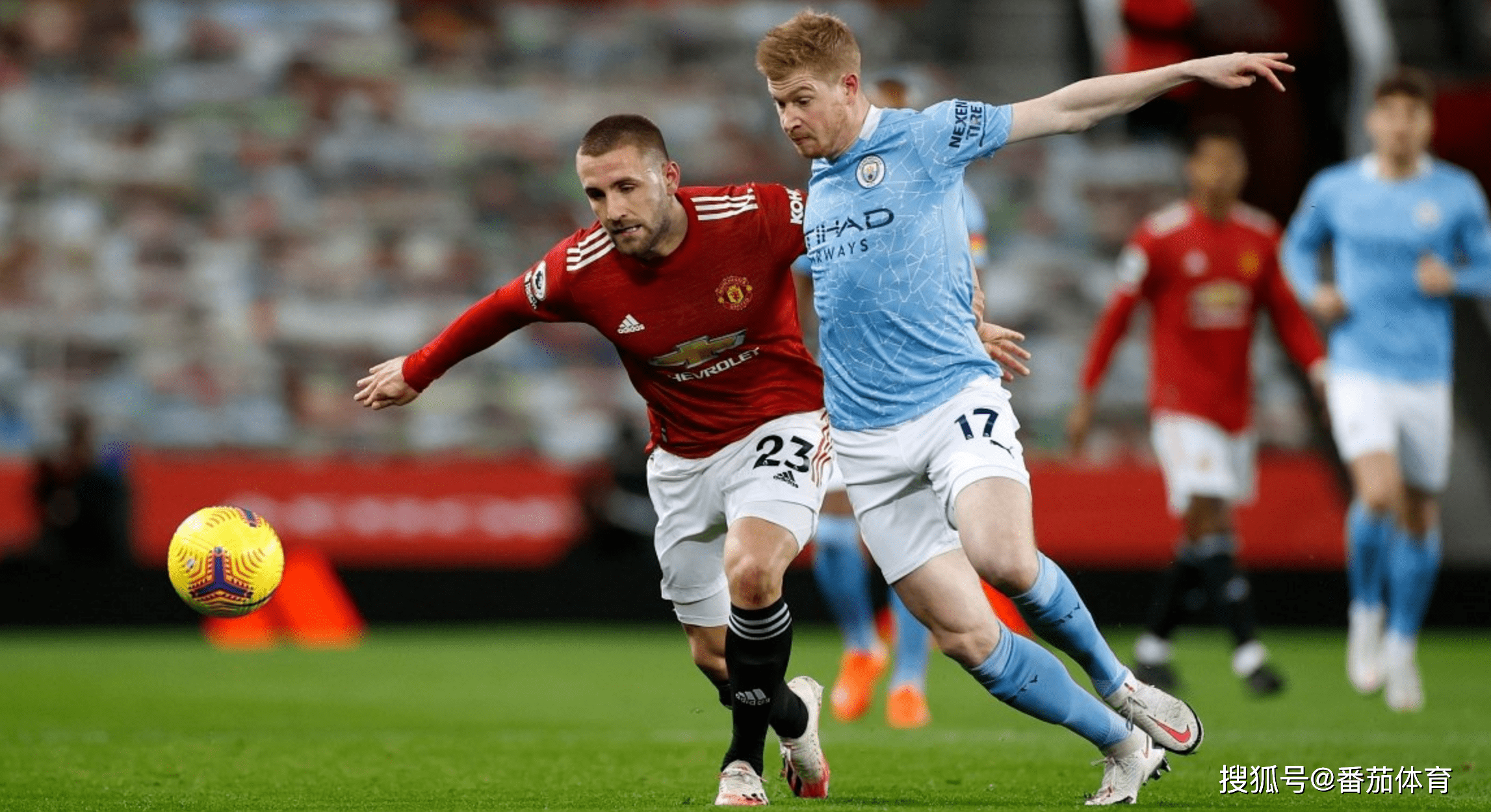 古赛洛吉斯攻入致胜球,帕尔马主场小胜对手 古赛洛吉斯攻入致胜球,帕尔马主场小胜对手