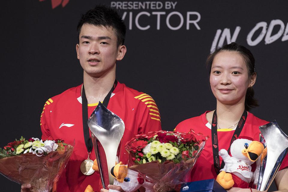 关于丹麦队险胜印度队，郑思维刷新纪录的信息