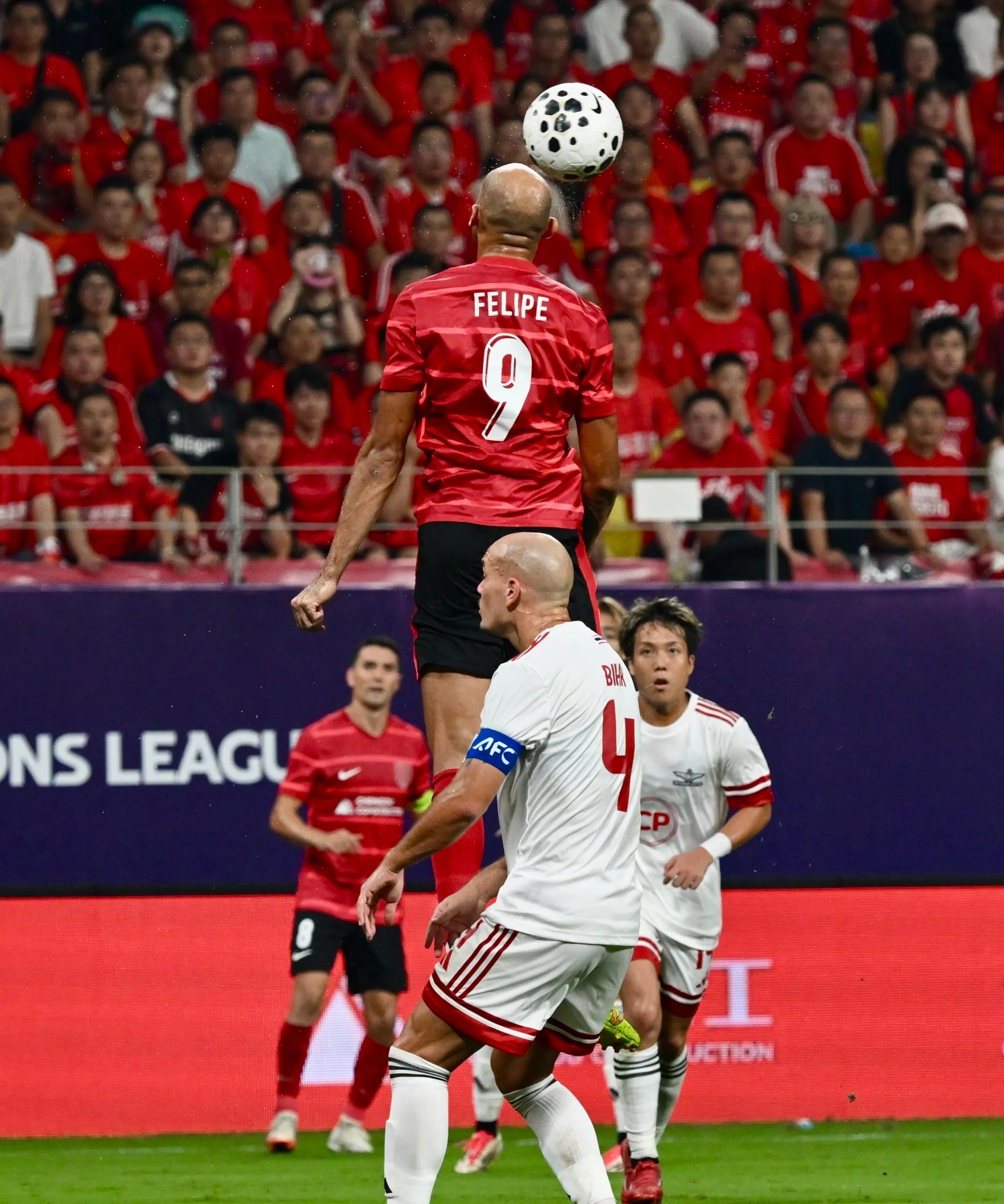 关于罗马队长受伤，球队迎来新的挑战的信息