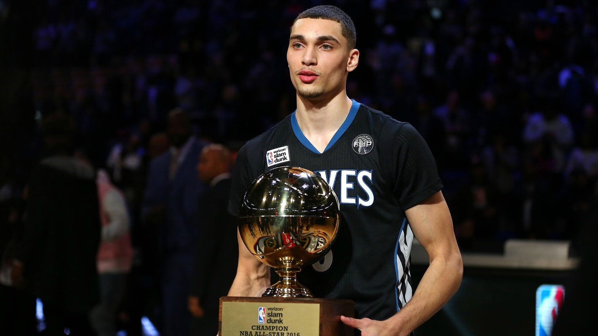 爱德华兹的觉醒，当新星爆发撕裂灰熊，篮网末节统治力宣告新时代